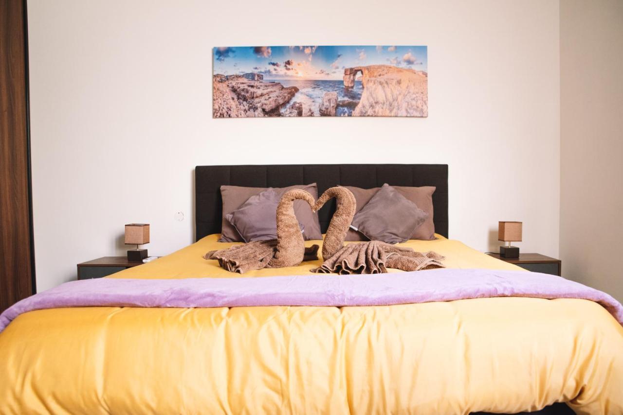 Modern 3 Bedroom With Ac Apartment Zabbar Bagian luar foto