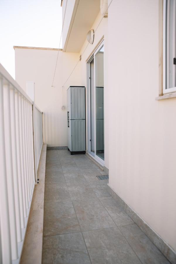 Modern 3 Bedroom With Ac Apartment Zabbar Bagian luar foto