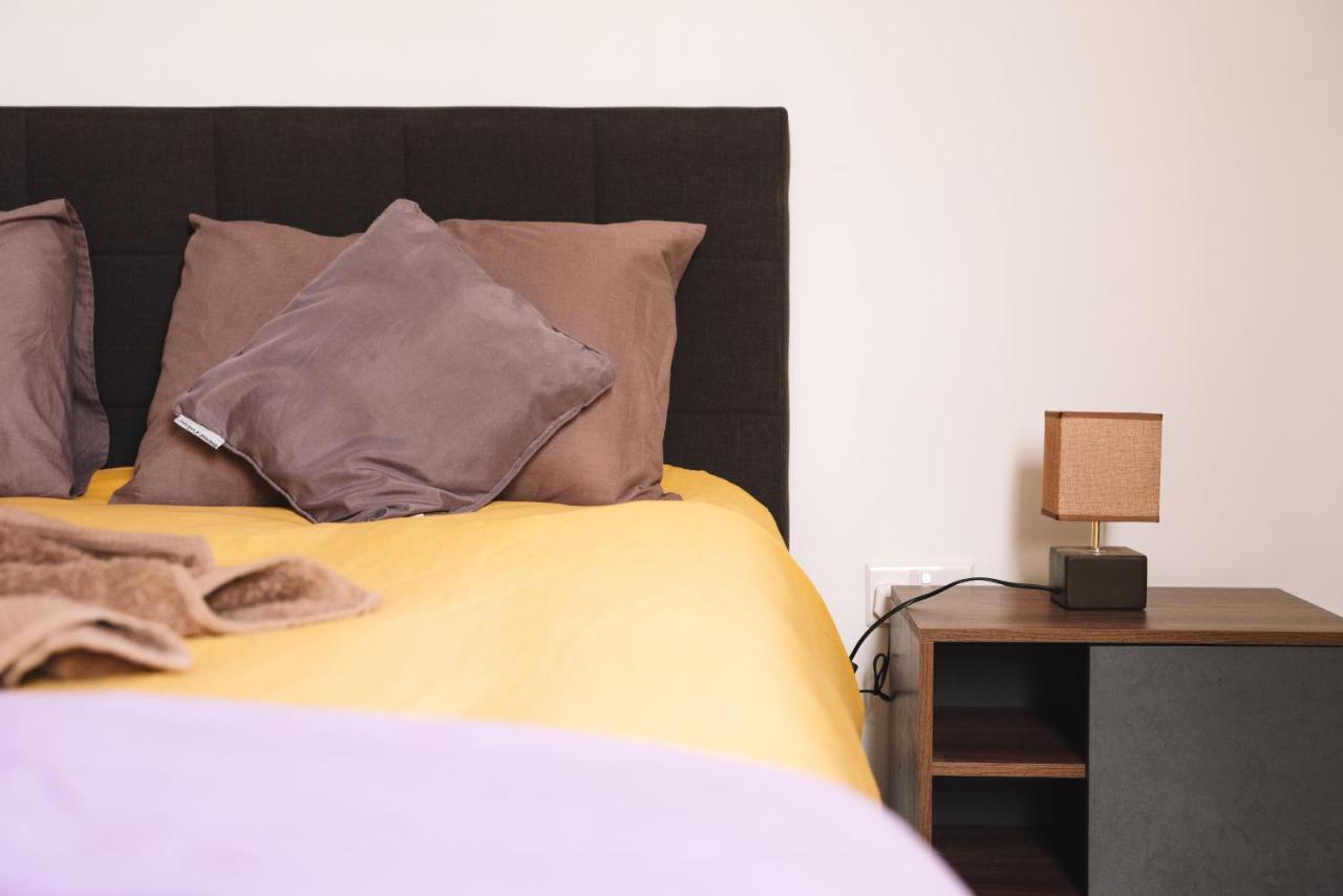 Modern 3 Bedroom With Ac Apartment Zabbar Bagian luar foto
